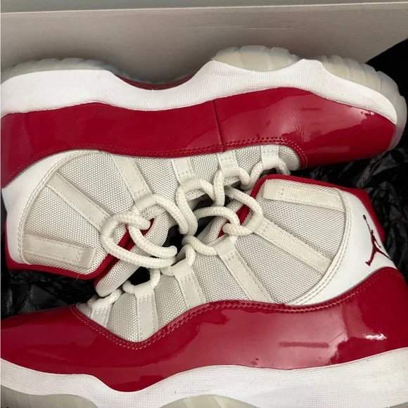 Jordan 11 Cherry Red Size 10.5 Men’s